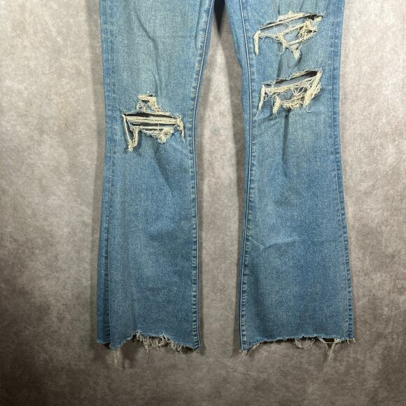American Eagle Super Hi-Rise Flare Jeans Womens 4 Blue Denim Distressed Stretch - Picture 3 of 16